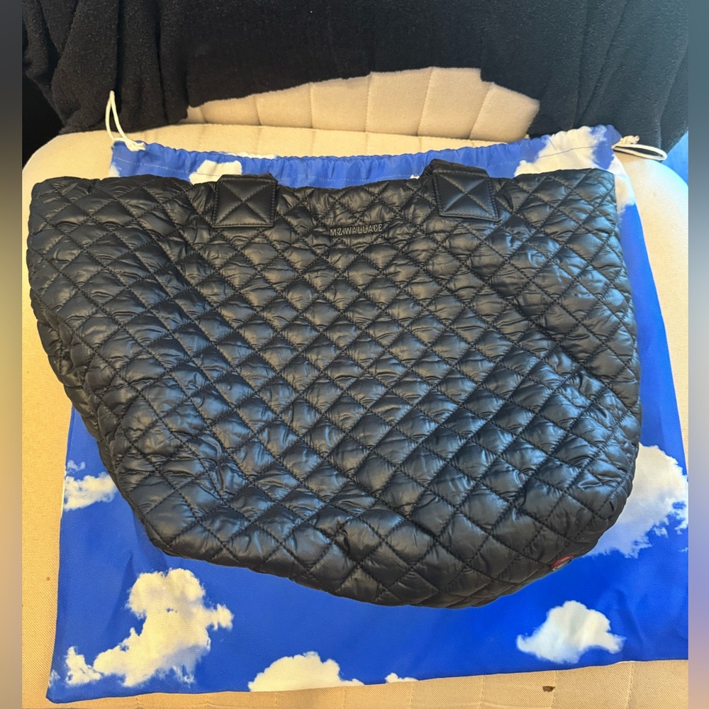 MZ Wallace The metro Tote Deluxe - Medium